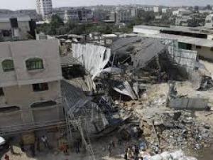 تزايد أعداد المصلين فى غزة رغم استهداف المساجد