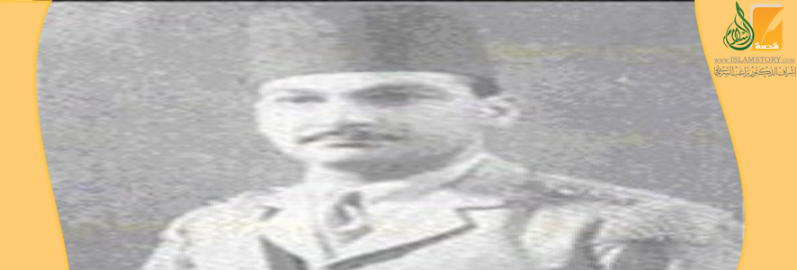 البطل أحمد عبد العزيز