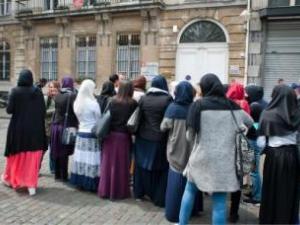 Ministro belga de Exteriores propone reforzar el control del culto islámico