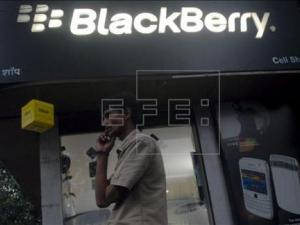 BlackBerry despedirá a 4.500 empleados y prevé 1.000 millones de pérdidas