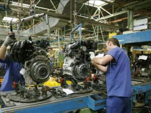 La recesión se agudizó en el último trimestre al caer la economía el 0,8 por ciento