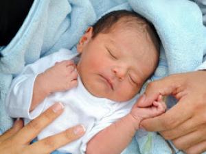 Revelan cuál es el nombre que más le ponen a los bebés en todo el mundo