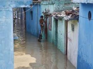 OCHA eleva a 10.000 el número de desplazados por las inundaciones en la Franja de Gaza
