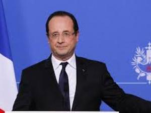 Franceses piden a Hollande que renuncie