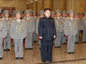 Kim Jong-un justifica la ejecución de su tío y lo califica de "escoria"