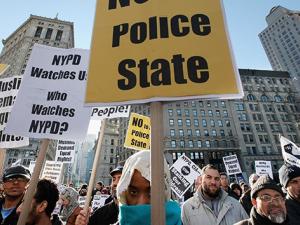 Demandan a la Policía de Nueva York por su vigilancia "discriminatoria" de musulmanes