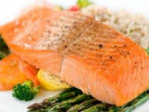 El pescado y el ejercicio podrían frenar el cáncer de colon