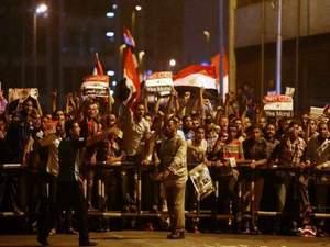 وزارة الصحة :7 وفيات و261 مصابا فى أحداث أمس بمصر