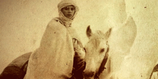 قصة إسلام إيزابيل إبرهارت